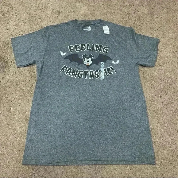 Mickey Mouse Feeling fangtastic Disney Halloween tshirt size medium NEW spooky - Picture 2 of 6